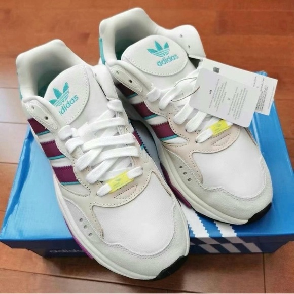 Adidas Retropy  F90 - Picture 4 of 6